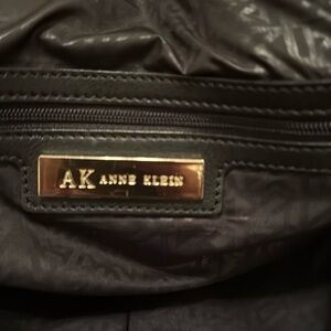 Anne Klein black purse